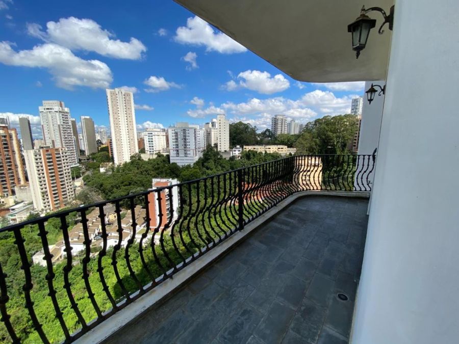 Apartamento Alto Padro - Venda - Vila Andrade - So Paulo - SP